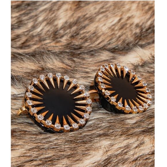 NWT PrettyLittleThing Black Diamanté Spike Detail Round Sunglasses - Picture 4 of 8